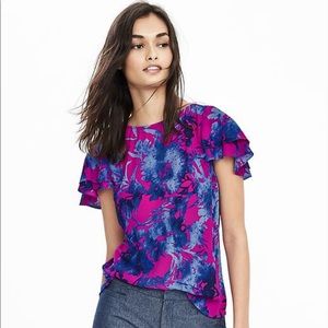 Banana Republic short sleeve print top